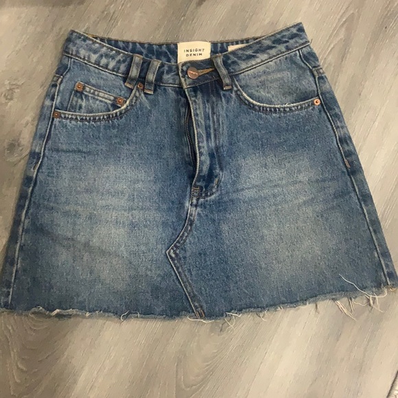Denim mini skirt - Picture 1 of 3